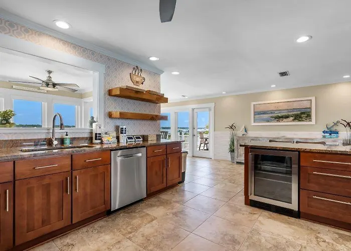 Laguna-beach Daze Holiday home *